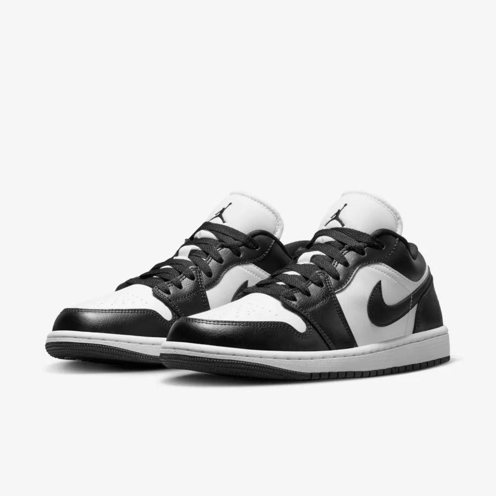 JORDAN RETRO 1 LOW BLANCO - NEGRO