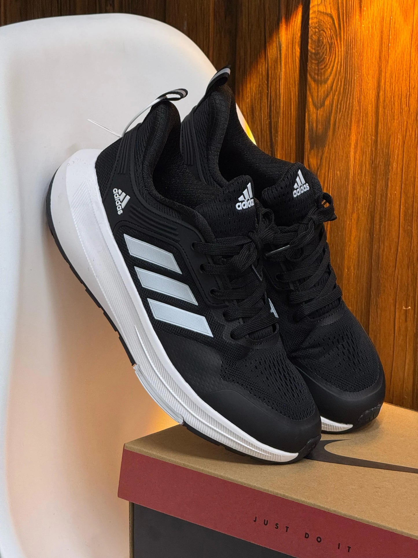ADIDAS BOUNCE NEGRO