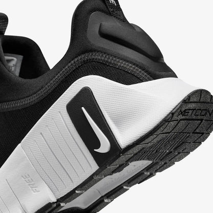 NIKE METCON NEGRO/BLANCO