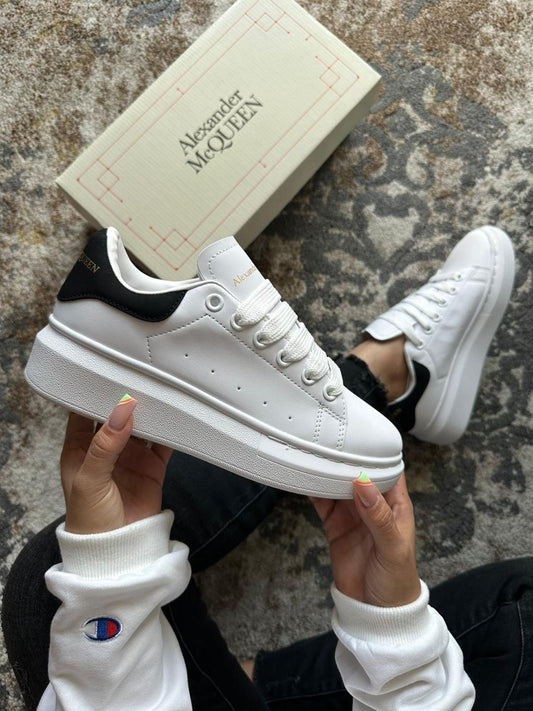 ALEXANDER MCQUEEN  BLANCO